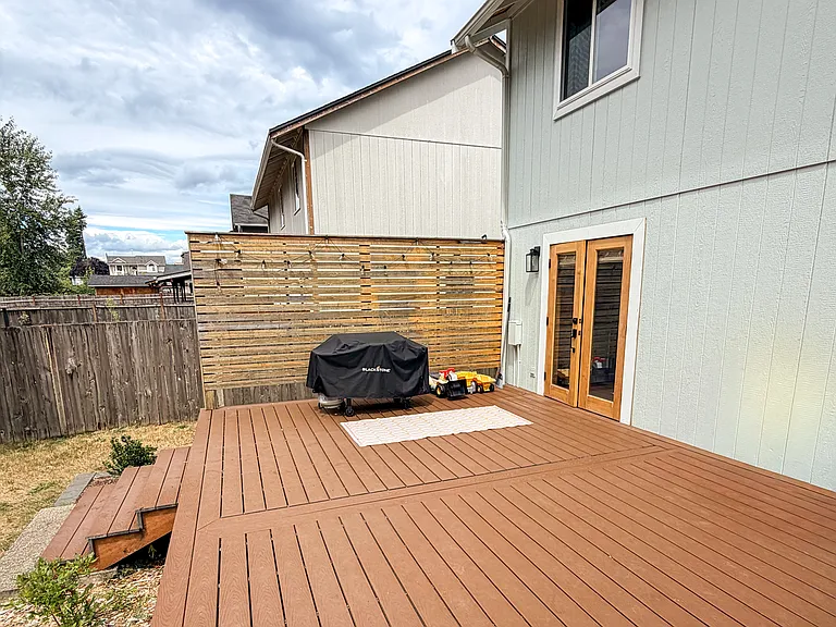 745 Riverside Ln E — Photo 25