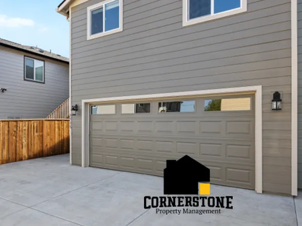 1115 Annalise St, Central Pt, OR 97502