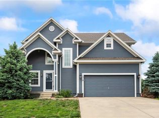 1210 N 4th St E, Louisburg, KS 66053