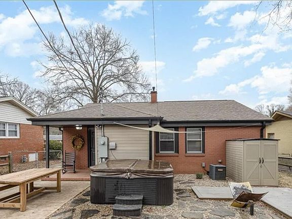 4th image of 3016 Marney Ave