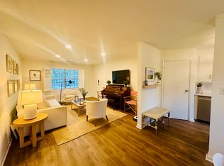 936 Lansing Dr APT D, Mount Pleasant, SC 29464