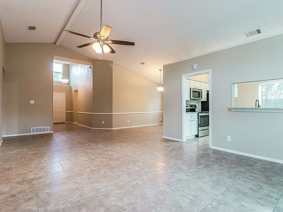 3rd image of 2605 Galemeadow Dr