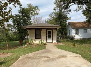 517 Cedar Ave, Yukon, OK 73099