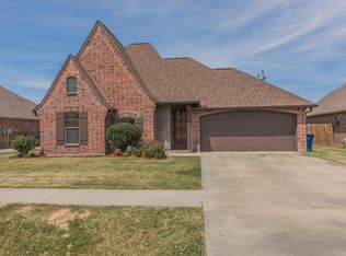 108 Thomas Oak Ln, Church Point, LA 70525