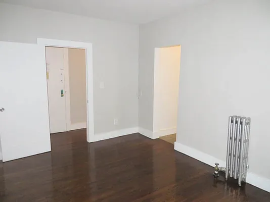 Rented by Bohemia Realty Group | media 31