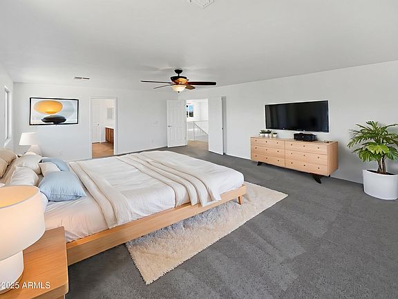 4th image of 30271 W CRITTENDEN Lane