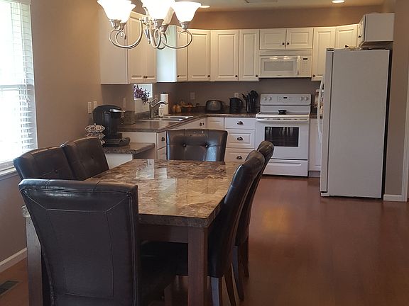 Dining Room/Kitchen Area