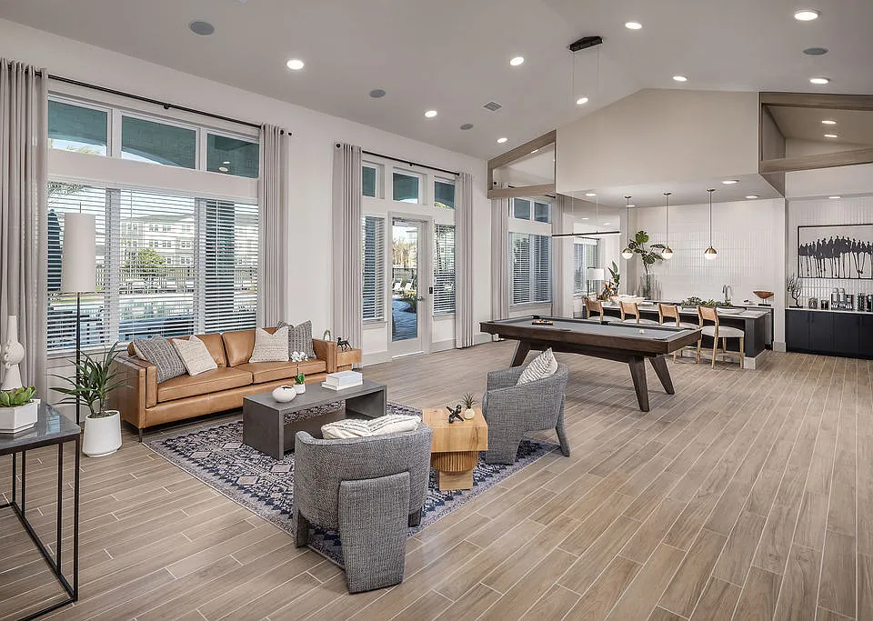 Prose Lakeside apartments community photo