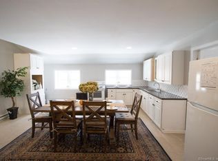 22 Circle Dr, Ashford, CT 06278