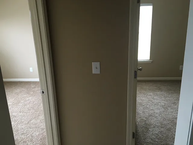 333 Bedford Cir — Photo 7