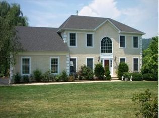 18 Baltusrol Ave, Washington, NJ 07882