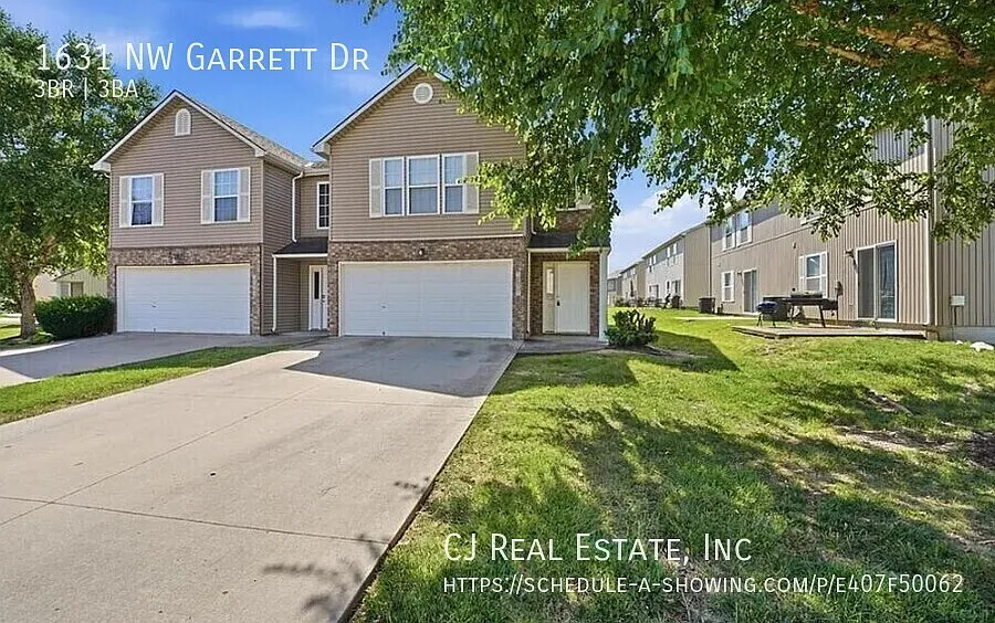 1631 NW Garrett Dr