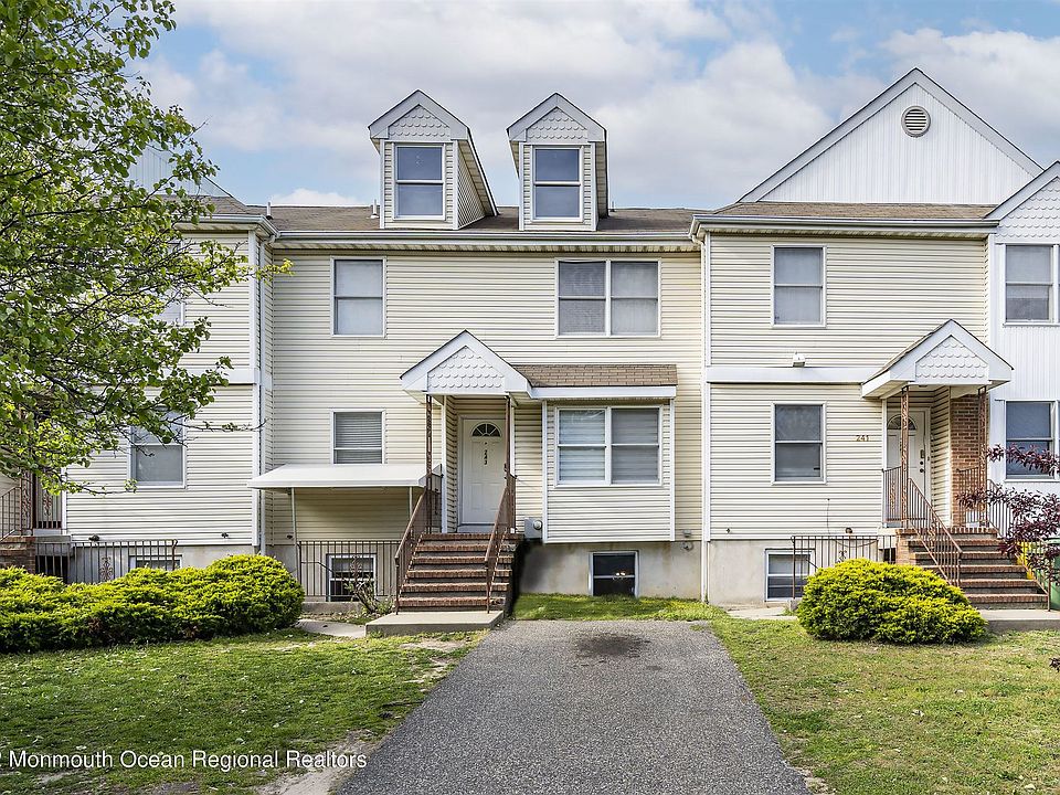 1st image of 243 Woehr Ave