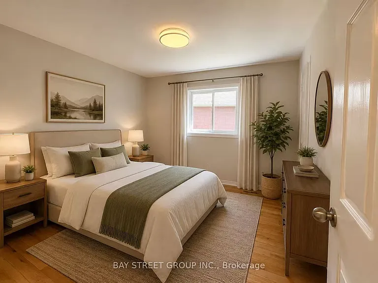 1054 Chateau Ct — Photo 25