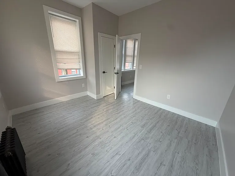 401-05 53rd St #12AA — Photo 1