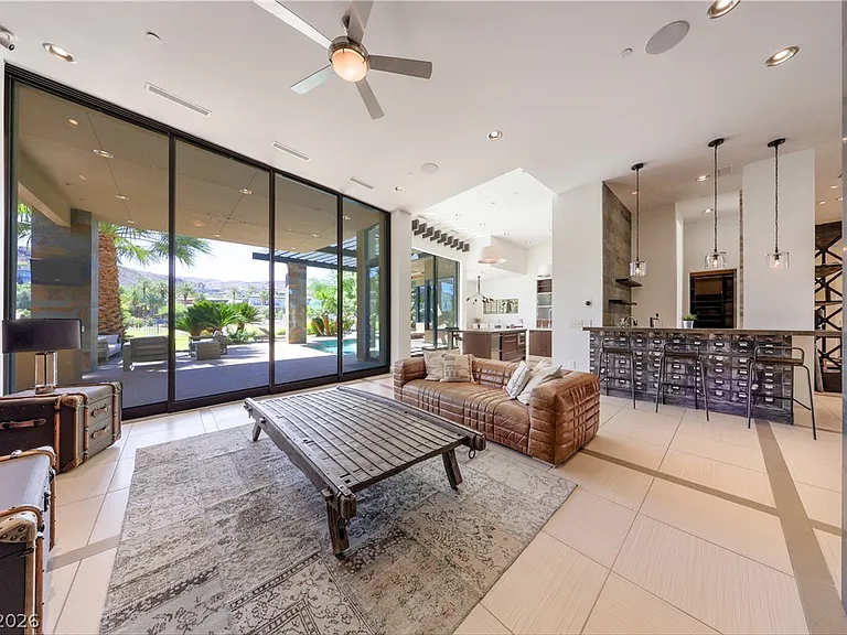 1501 Foothills Village Dr — Photo 17
