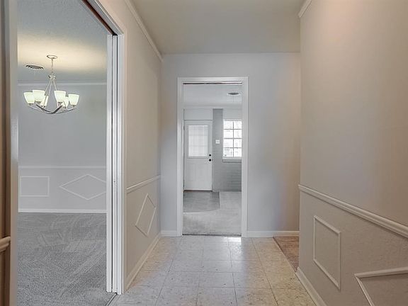 2nd image of 2202 Tuscan Ln