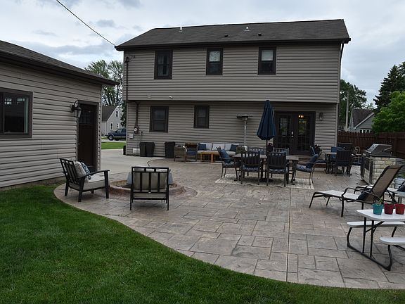 5th image of 212 Hayes Dr