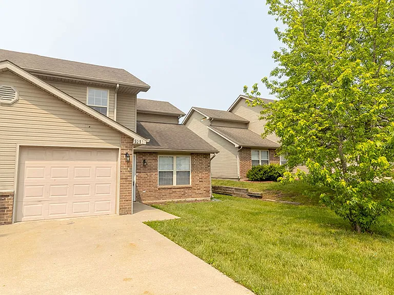 5209-5211 Currituck Ln — Photo 36