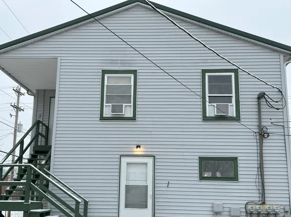 335 W State St, Athens, OH 45701