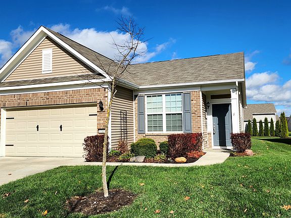 3rd image of 5046 Dahlia Dr