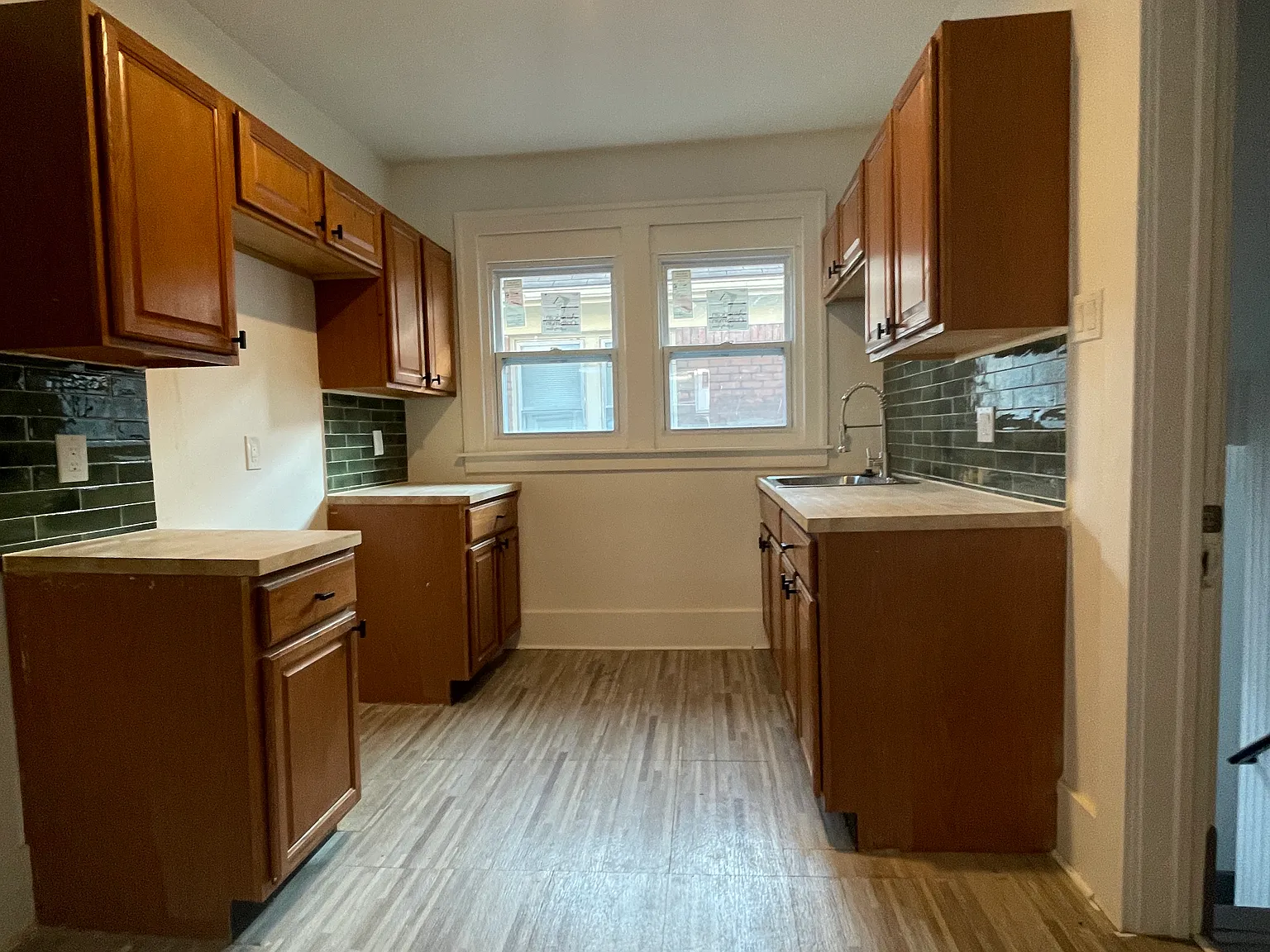 3 bed, 1183 sqft, $1,250 — Photo 4