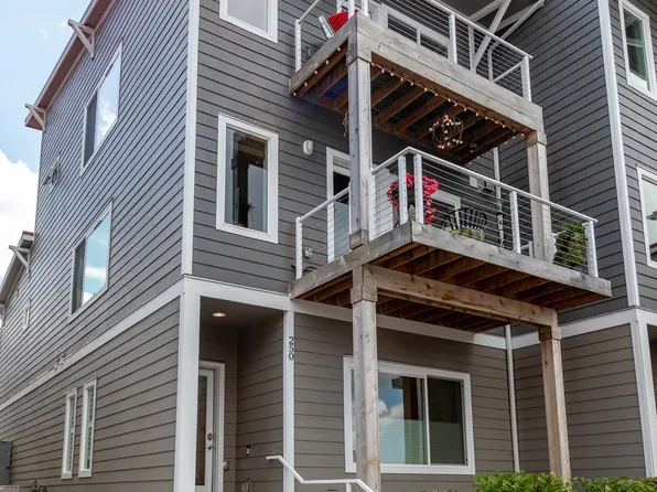 250 Maritime Ln, Astoria, OR 97103