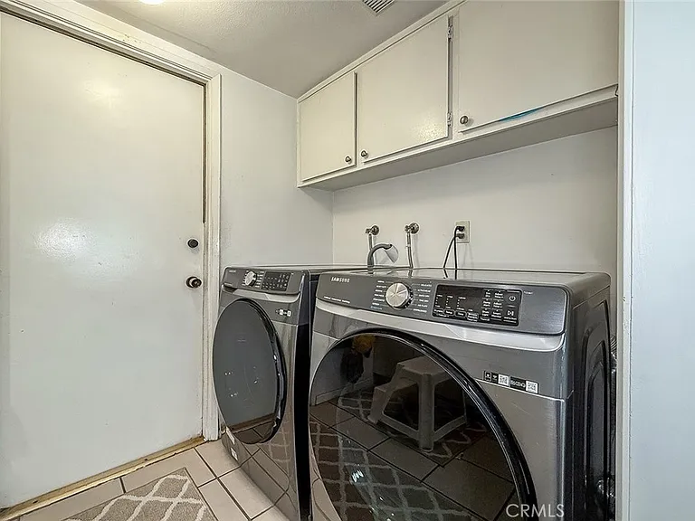 3301 Blue Ridge Ct — Photo 24