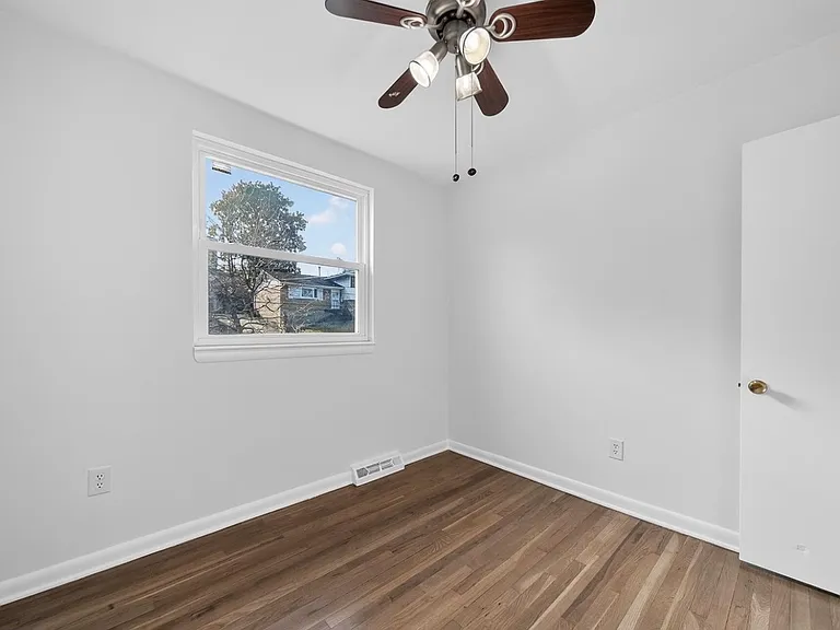 3108 P St SE — Photo 8