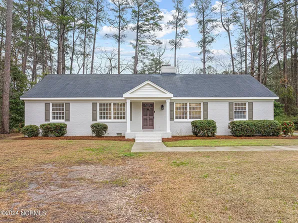 526 Westchester Drive, Greenville, NC 27858