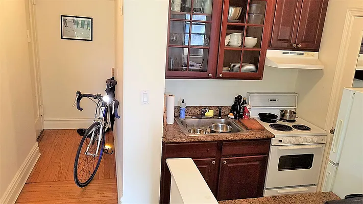 Rented by ZealEstate Group Inc | media 7