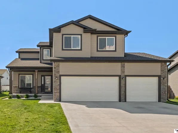 11947 N 144th St, Waverly, NE 68462