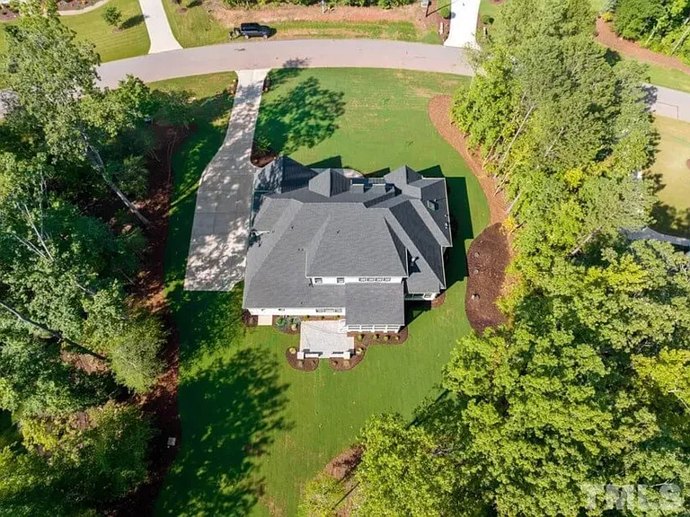 1512 Rock Dove Way — Photo 8