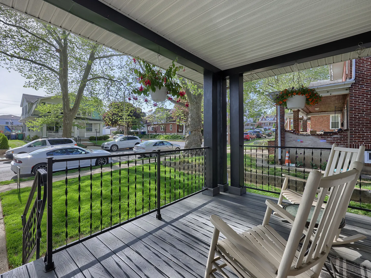 203 Intervilla Ave — Photo 4