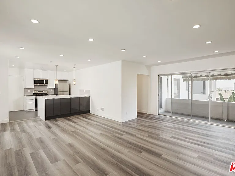 1157 Horn Ave #3 — Photo 12