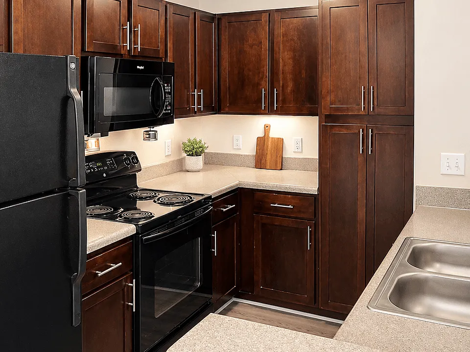 Highland Memorial Apartments
