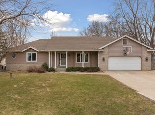 20405 Hamburg Ave, Lakeville, MN 55044