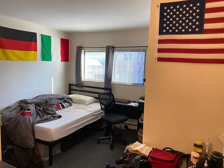 608 Columbus Ave #1L — Photo 3