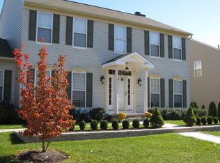 36 Hackemore St, Burlington, NJ 08016