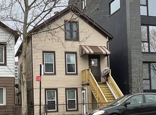 1363 W Hubbard St, Chicago, IL 60642