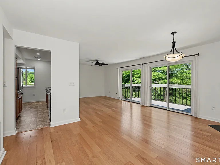 73 Riverside Ave #3A — Photo 3