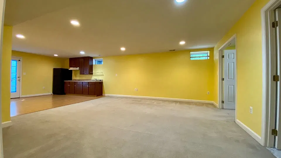 2 bed, $1,800 — Photo 2