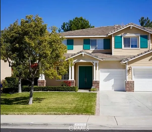 8736 Barnwood Ln