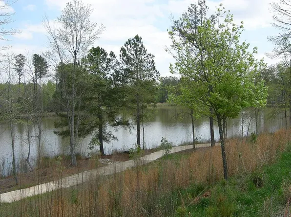 59 Covington Ter, Newnan, GA 30263