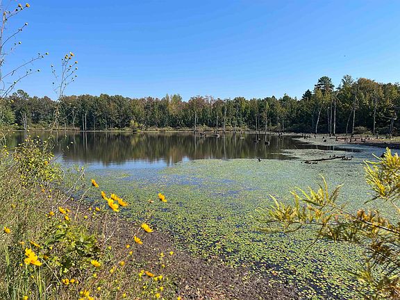3rd image of 0 Lakeside Dr