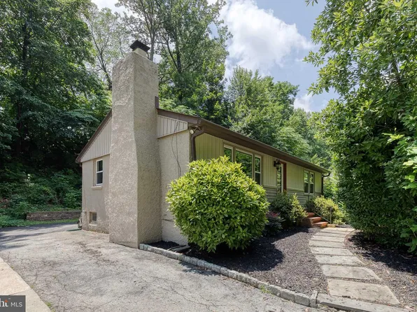 5447 Valley Rd, Baltimore, MD 21228