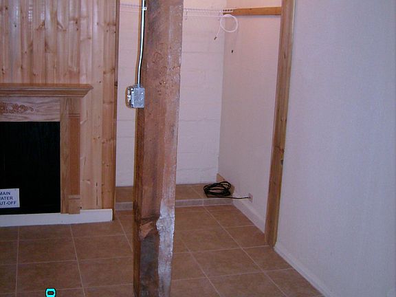 5th image of 1600 Ashland Ave #5