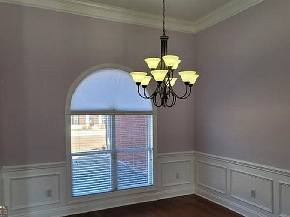 5th image of 225 Morgan Ranch Cir