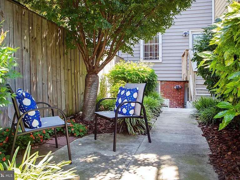 Private patio