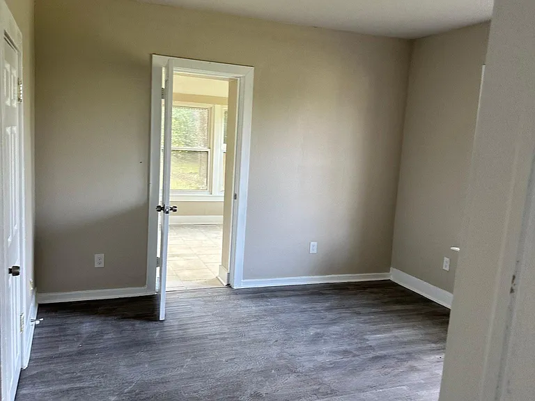 2739 Stark St — Photo 13